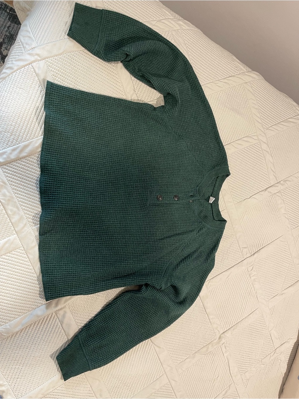Old Navy Dark Green Waffle-Knit Henley Sweater